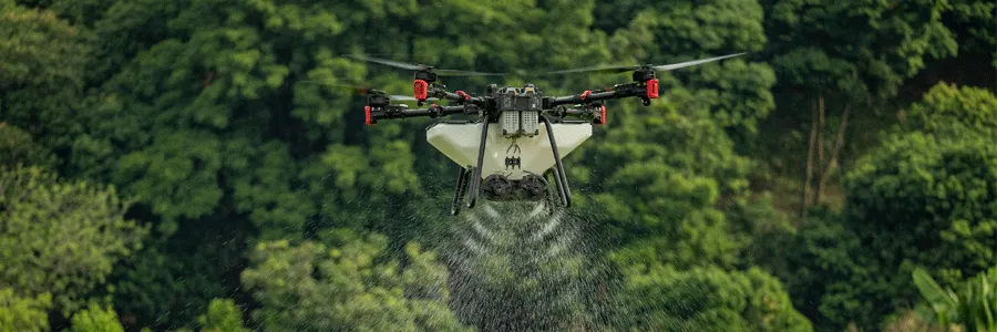 農業用ドローンの規制緩和と変更点まとめ｜免許・許可はどうなる？